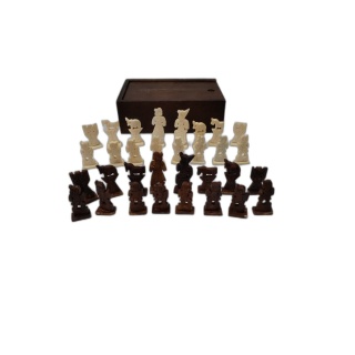 Jeu d'Échecs Artisanal - Pièces Sculptées à la Main en Os - Boîte Bois