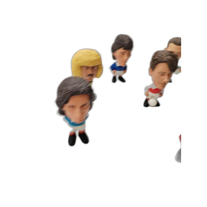Lot 10 Figurines Football Années 90 - Weah Zola Valderrama Gascoigne G