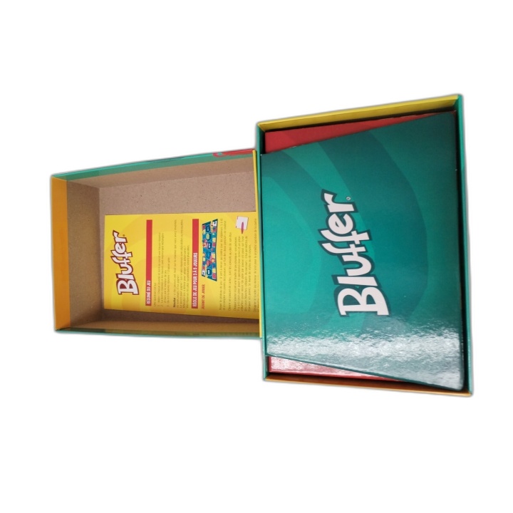 Bluffer - Gigamic - Jeu de Bluff & Imagination 2-10 Joueurs - 10 ans -
