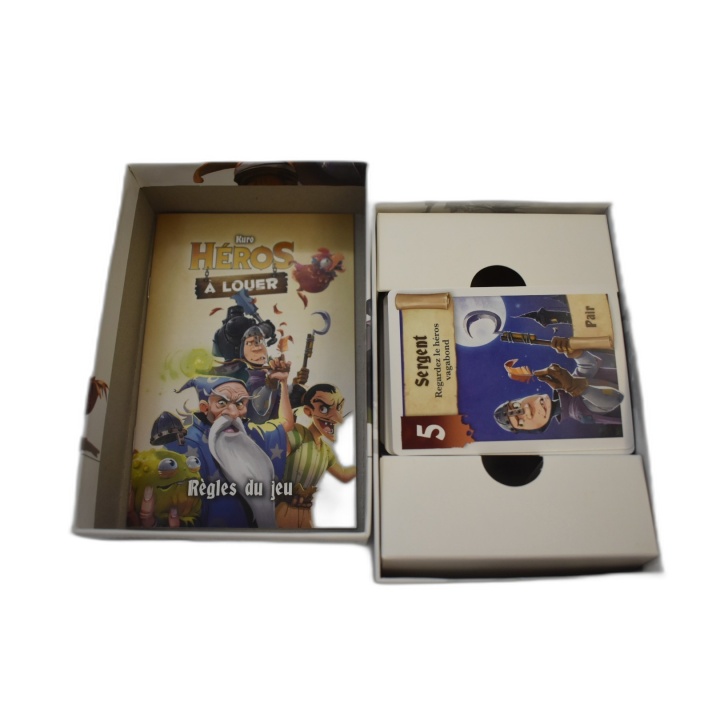Héros à Louer - IELLO/AEG - Jeu de Cartes Stratégie 3-5 Joueurs - 10 a