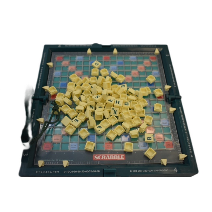 Scrabble Mattel - Version Voyage Mallette - Jeu de Lettres 2-4 Joueurs