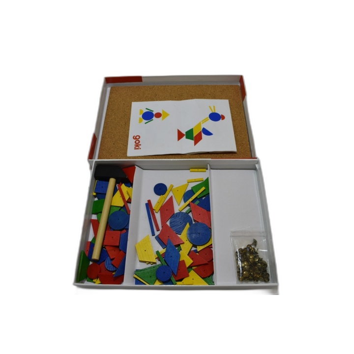 Goki Marteau et Set de Clous 212 pièces - Jeu Construction Bois Enfant