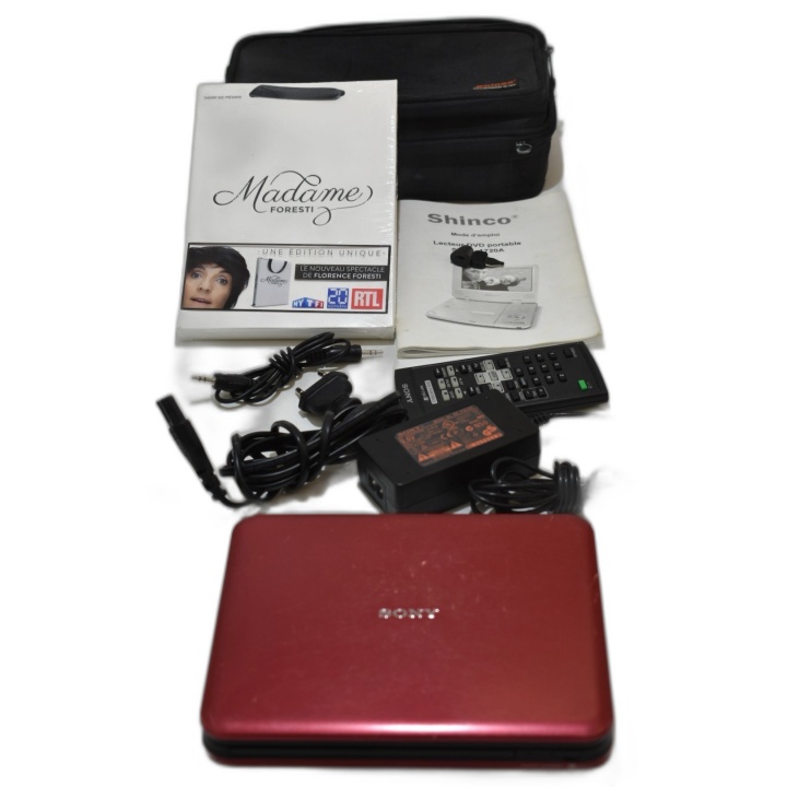 Lecteur DVD Portable Sony Rouge + Télécommande + Housse + Accessoires
