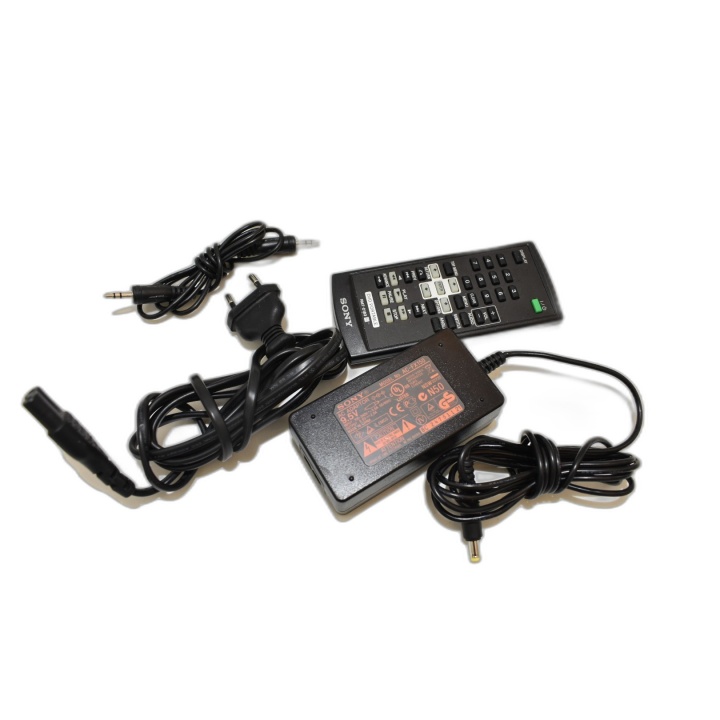 Lecteur DVD Portable Sony Rouge + Télécommande + Housse + Accessoires