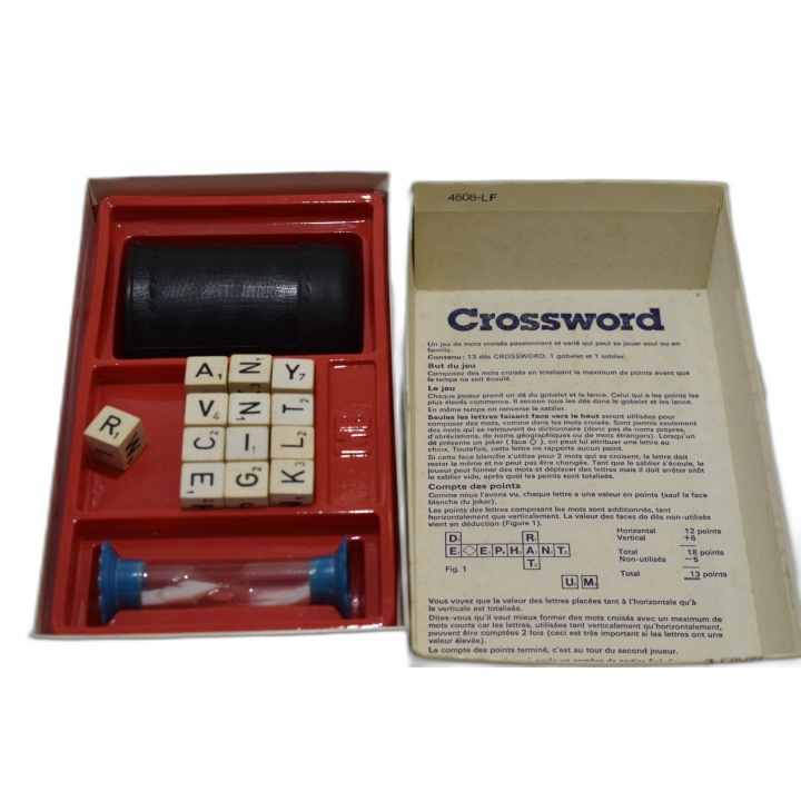 Crossword MB Jeux - Jeu de Mots Croisés aux Dés - 1 joueur et plus - 8