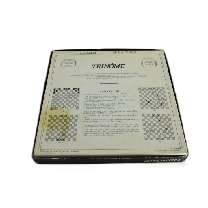 Trinôme - Jeu de Stratégie Abstrait 2 Joueurs sur Plateau d'Échecs - V