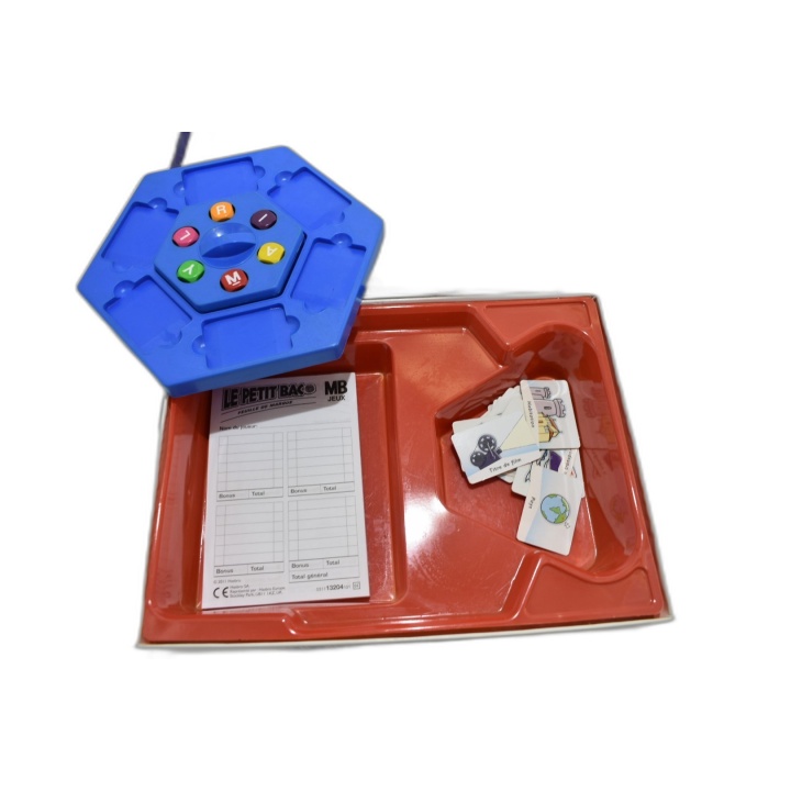 Le Petit Bac La Course aux Noms - MB Hasbro - Jeu de Lettres 2+ Joueur