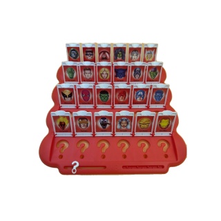 Plateau rouge cartes — Qui Est-Ce Marvel Heroes - MB Jeux - Arcad