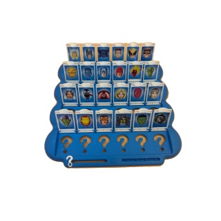 Plateau cartes Marvel — Qui Est-Ce Marvel Heroes - MB Jeux — Arca