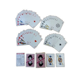 Jeu Total - Jeu de cartes classiques 52 cartes 6 ans 2-6 joueurs