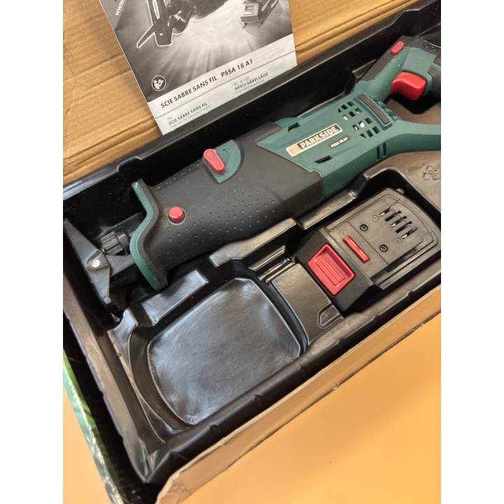 Scie Sabre sans fil PARKSIDE PSSA 18 A1 Li-ion 18V batterie