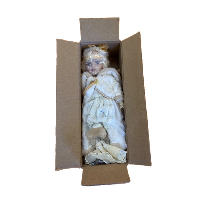 Poupée Ange Porcelaine Blonde Robe Blanche Décor Strass -