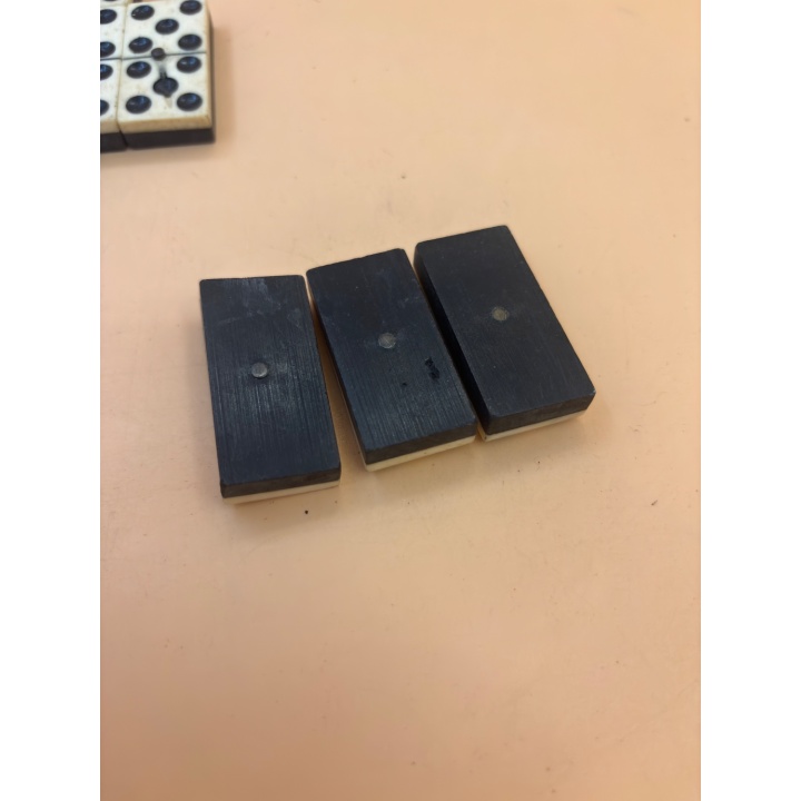 Dominos Anciens Os et Ebene 1855 - Jeu de reflexion 8 ans 2-4