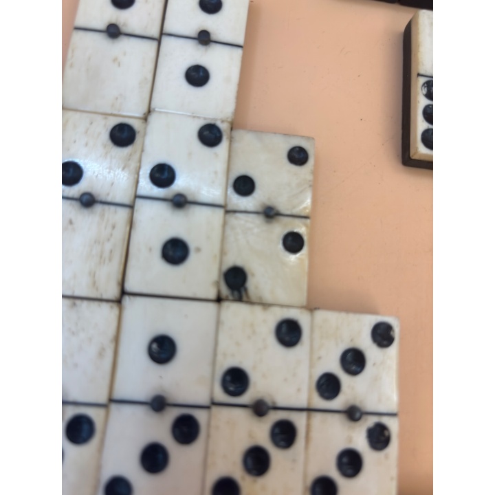 Dominos Anciens Os et Ebene 1855 - Jeu de reflexion 8 ans 2-4