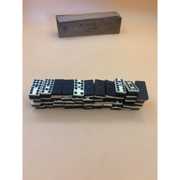 Dominos Anciens Os et Ebene 1855 - Jeu de reflexion 8 ans 2-4