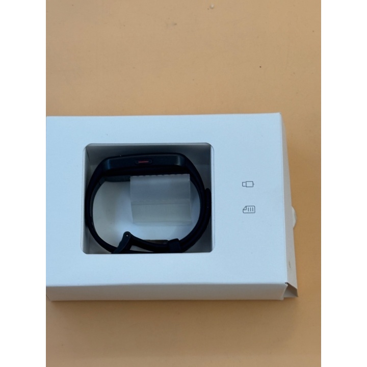 HONOR Band 6 - Bracelet Connecté Écran AMOLED 1.47" Sport Santé