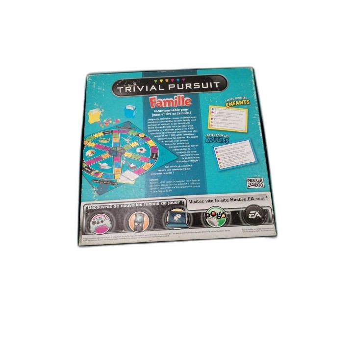 Trivial Pursuit Famille - Hasbro - Quiz 2-6 Joueurs - 8 ans+ - Cartes 