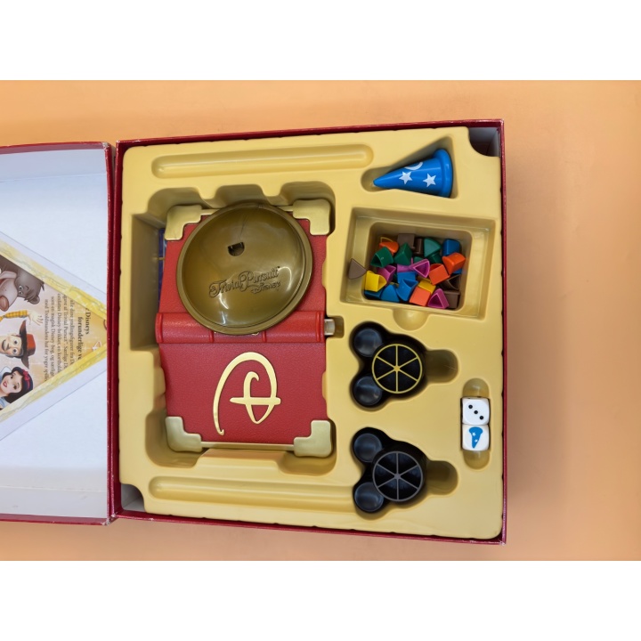 Trivial Pursuit Disney - Hasbro - Jeu famille quizz 8 ans 2-6 j