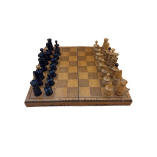 Jeu d'Échecs Bois Vintage - Plateau Pliable et Pièces Tournées