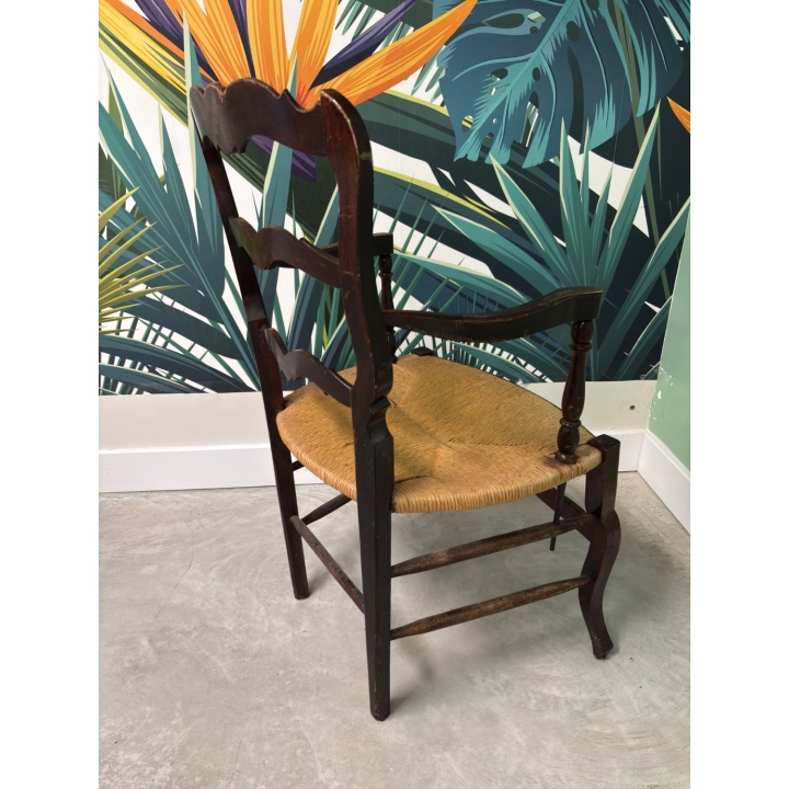Fauteuil Ancien Bois Sculpté Motif Coquille Assise Osier