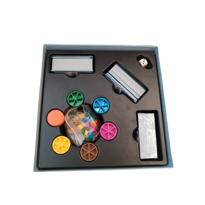 Trivial Pursuit Édition Antilles - Jeu de Culture Générale - 2 Joueurs