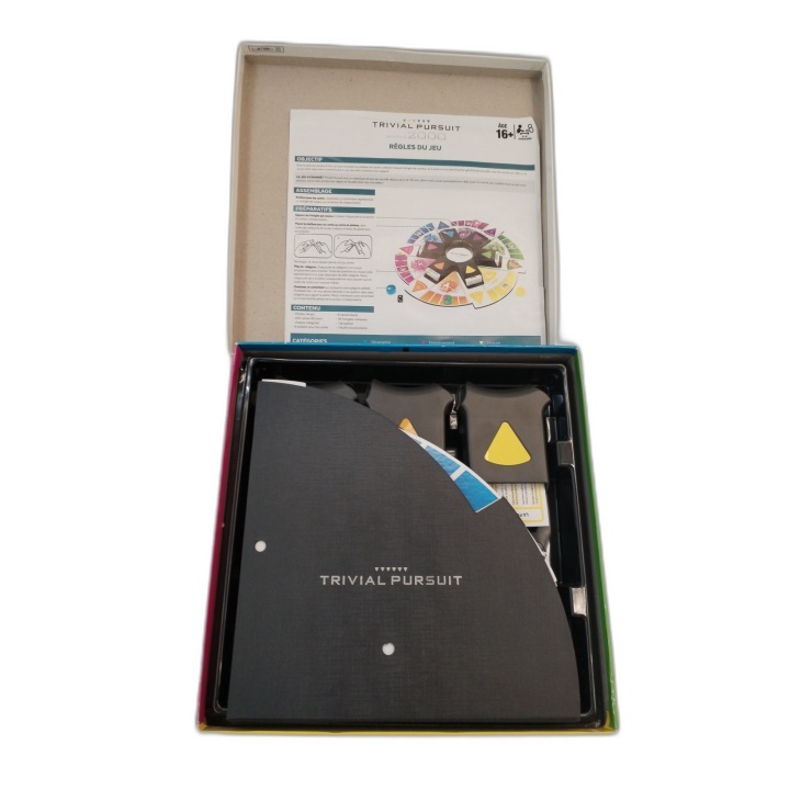 Trivial Pursuit Années 2000 - Hasbro Gaming - Quiz Culture 2-6 Joueurs