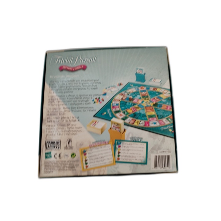 Trivial Pursuit Édition Famille - Parker - Jeu Quiz 2 niveaux - 8 ans+