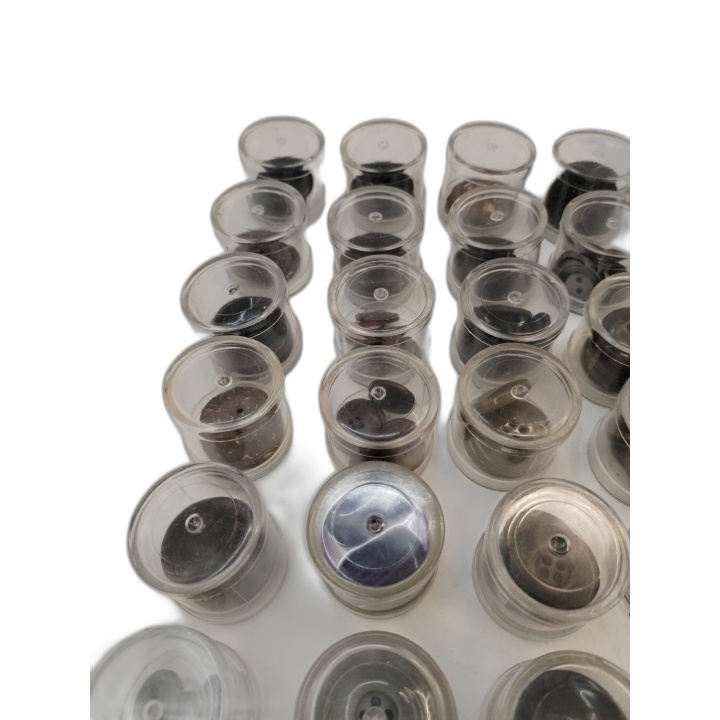 Lot +400 Boutons Couture 124 Boîtes Mercerie - Neuf Jamais Ouvert - Cr