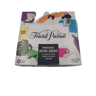 Trivial Pursuit 2010-2020 Hasbro - Jeu Quiz 2-6 Joueurs - 16 ans - Ver