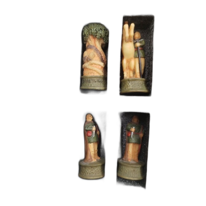 The Chessmen Jeu d'Échecs Thématique Figurines Robin des Bois - 2 Joue
