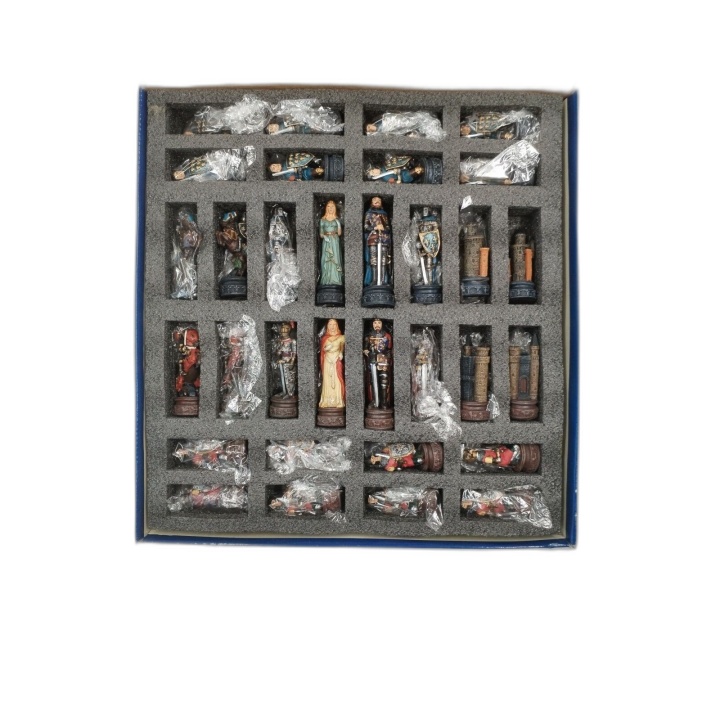 Jeu d'Échecs Médiéval Figurines Peintes Résine - 32 Pièces Collector T
