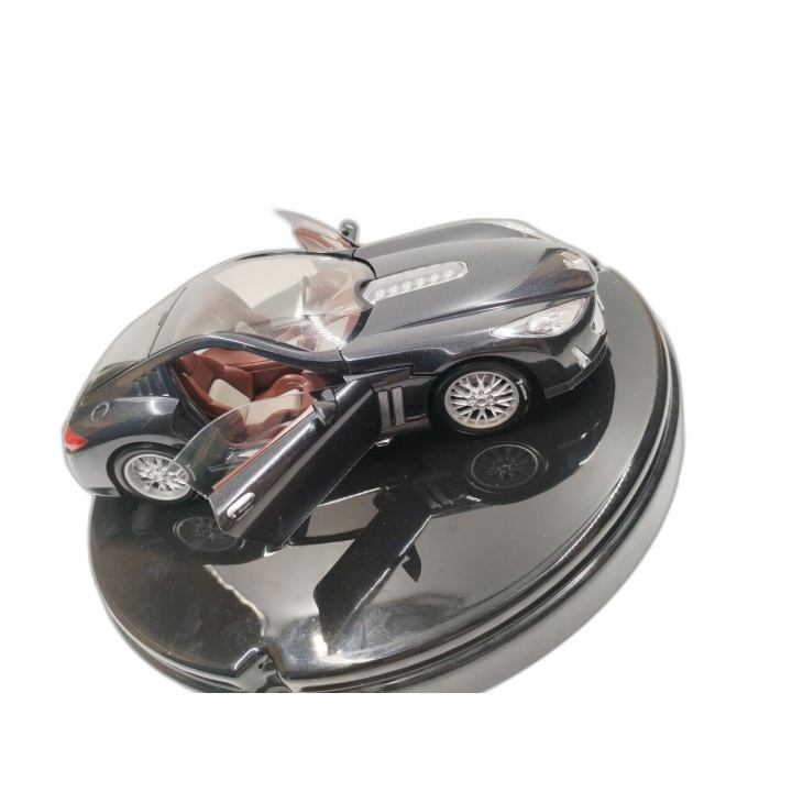 Voiture Miniature Peugeot 907 Noire sous Globe - Édition Michelin - Co