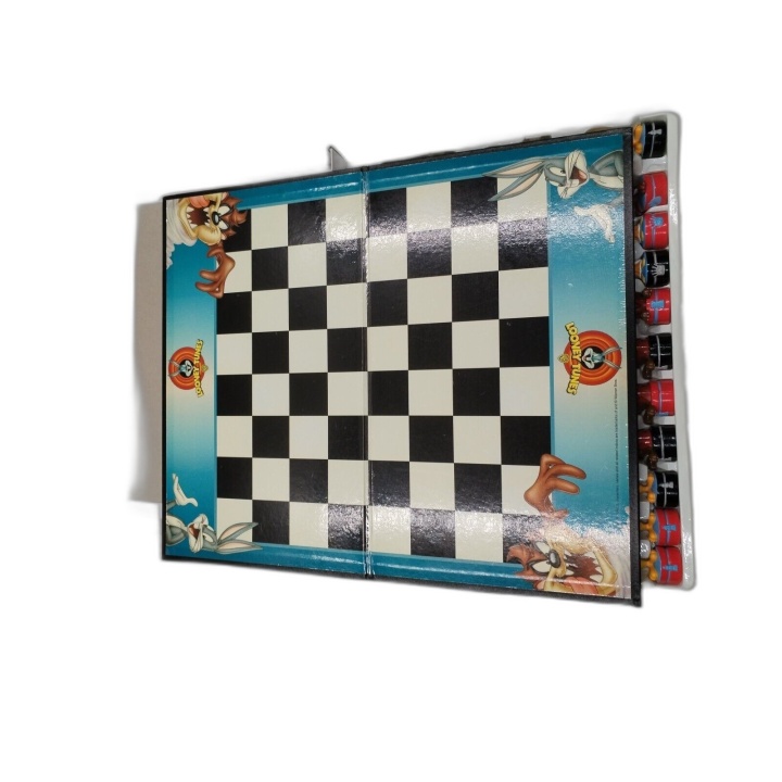 Looney Tunes 3-D Chess Game - Jeu d'Échecs 3D Figurines Bugs Bunny Taz